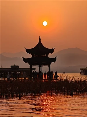 Zapadno jezero Hangzhou